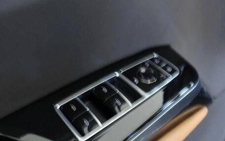 Cadillac Escalade V, 2025 год, 15 441 000 рублей, 11 фотография