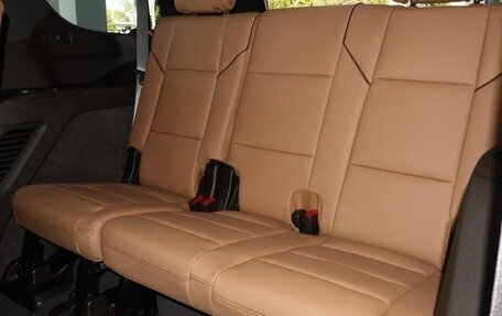 Cadillac Escalade V, 2025 год, 15 441 000 рублей, 14 фотография