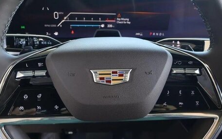 Cadillac Escalade V, 2025 год, 15 441 000 рублей, 22 фотография