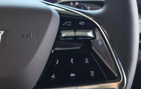 Cadillac Escalade V, 2025 год, 15 441 000 рублей, 24 фотография