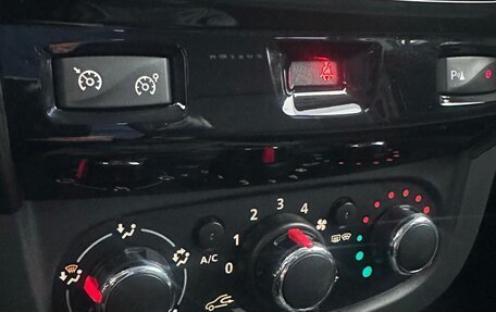 Renault Duster I рестайлинг, 2015 год, 1 365 000 рублей, 20 фотография