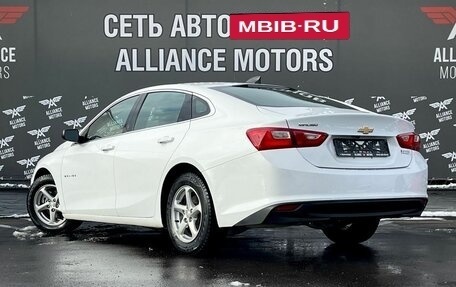 Chevrolet Malibu IX, 2016 год, 1 299 000 рублей, 5 фотография