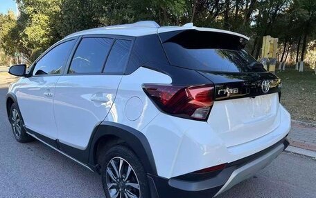 Toyota Yaris XP150 рестайлинг, 2022 год, 1 350 008 рублей, 5 фотография