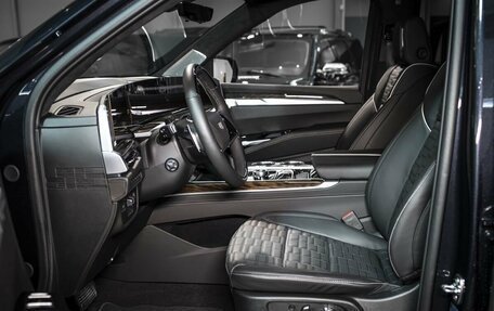 Cadillac Escalade V, 2025 год, 21 110 000 рублей, 23 фотография