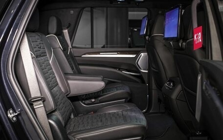 Cadillac Escalade V, 2025 год, 21 110 000 рублей, 33 фотография