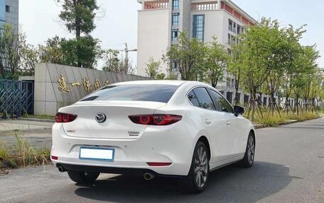 Mazda 3, 2022 год, 1 375 000 рублей, 4 фотография