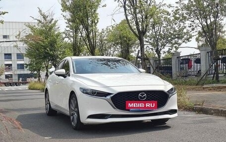 Mazda 3, 2022 год, 1 375 000 рублей, 3 фотография