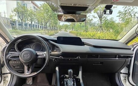 Mazda 3, 2022 год, 1 375 000 рублей, 9 фотография