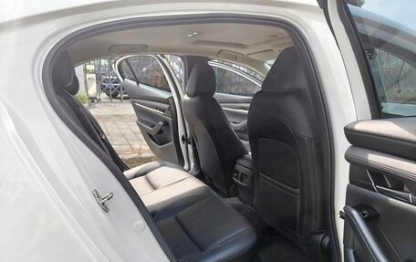 Mazda 3, 2022 год, 1 375 000 рублей, 14 фотография