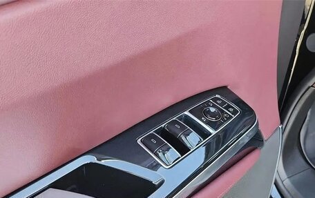 Cadillac Escalade V, 2025 год, 15 450 000 рублей, 22 фотография