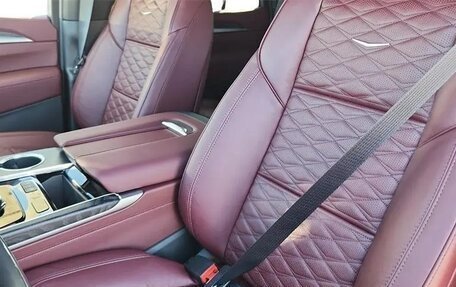 Cadillac Escalade V, 2025 год, 15 450 000 рублей, 9 фотография