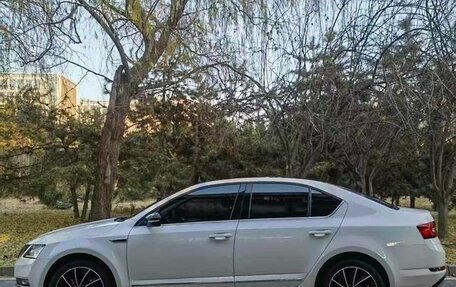 Skoda Octavia IV, 2021 год, 2 000 000 рублей, 3 фотография