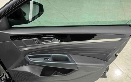 Volkswagen Passat B8 рестайлинг, 2022 год, 2 220 000 рублей, 15 фотография