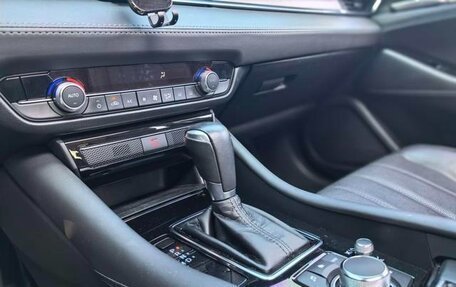 Mazda 6, 2022 год, 1 780 000 рублей, 10 фотография