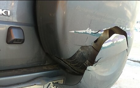 Suzuki Escudo III, 2005 год, 1 390 000 рублей, 23 фотография