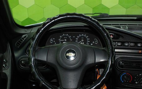 Chevrolet Niva I рестайлинг, 2018 год, 800 000 рублей, 14 фотография