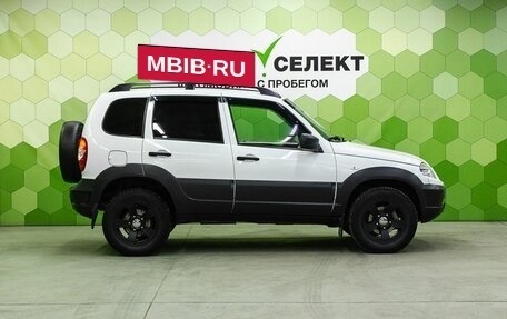 Chevrolet Niva I рестайлинг, 2018 год, 800 000 рублей, 8 фотография