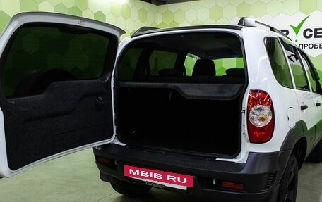 Chevrolet Niva I рестайлинг, 2018 год, 800 000 рублей, 22 фотография