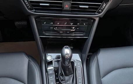 Volkswagen Tharu, 2022 год, 1 700 003 рублей, 15 фотография