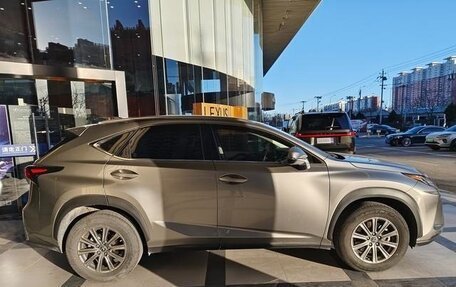 Lexus NX I, 2019 год, 3 192 000 рублей, 3 фотография