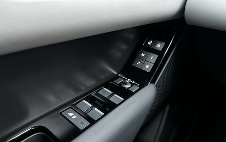 Land Rover Range Rover Velar I, 2025 год, 9 450 000 рублей, 13 фотография