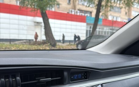 Toyota Corolla, 2013 год, 1 450 000 рублей, 2 фотография