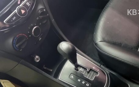 Hyundai Accent IV, 2019 год, 956 000 рублей, 8 фотография