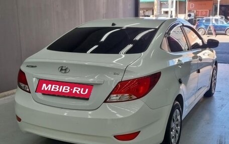 Hyundai Accent IV, 2019 год, 956 000 рублей, 3 фотография