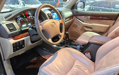 Toyota Land Cruiser Prado 120 рестайлинг, 2004 год, 1 490 000 рублей, 18 фотография