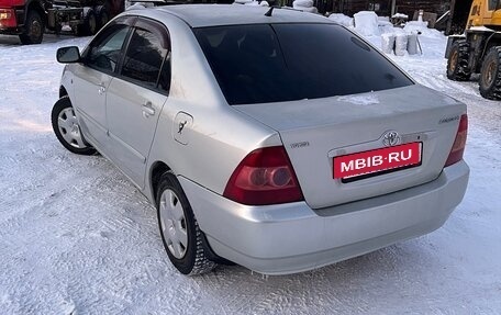 Toyota Corolla, 2004 год, 550 000 рублей, 4 фотография