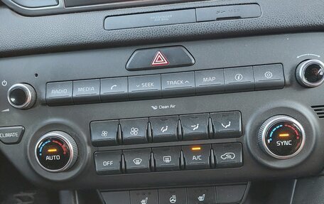 KIA Sportage IV рестайлинг, 2017 год, 2 150 000 рублей, 21 фотография