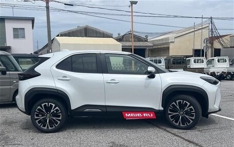 Toyota Yaris Cross, 2022 год, 1 500 008 рублей, 3 фотография