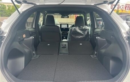 Toyota Yaris Cross, 2022 год, 1 500 008 рублей, 16 фотография