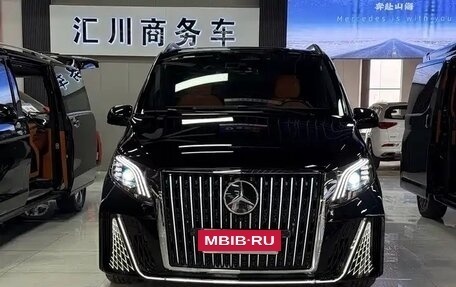 Mercedes-Benz Vito, 2024 год, 8 650 000 рублей, 15 фотография