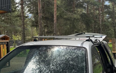 KIA Carnival III, 2007 год, 1 050 000 рублей, 2 фотография