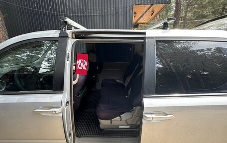 KIA Carnival III, 2007 год, 1 050 000 рублей, 6 фотография