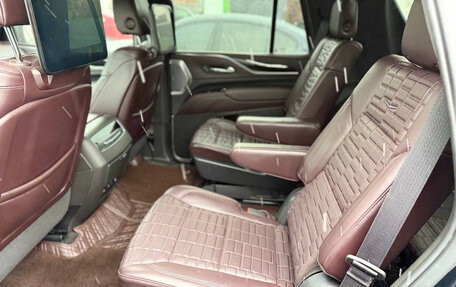 Cadillac Escalade V, 2022 год, 8 750 000 рублей, 19 фотография