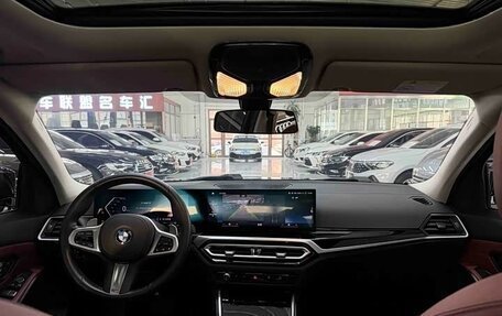 BMW 3 серия, 2023 год, 3 300 000 рублей, 12 фотография