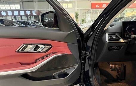 BMW 3 серия, 2023 год, 3 300 000 рублей, 14 фотография