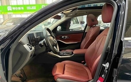 BMW 3 серия, 2023 год, 3 300 000 рублей, 11 фотография