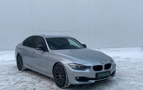 BMW 3 серия, 2013 год, 1 400 000 рублей, 3 фотография
