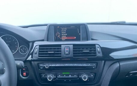 BMW 3 серия, 2013 год, 1 400 000 рублей, 13 фотография