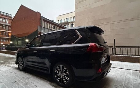Lexus LX III, 2018 год, 6 500 000 рублей, 6 фотография