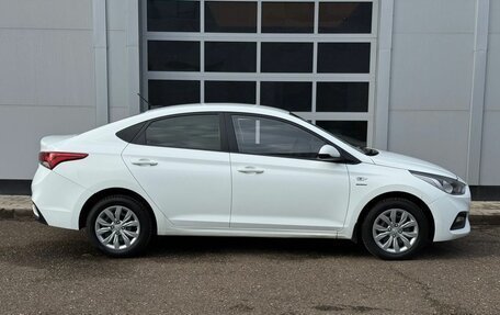 Hyundai Solaris II рестайлинг, 2019 год, 908 000 рублей, 6 фотография