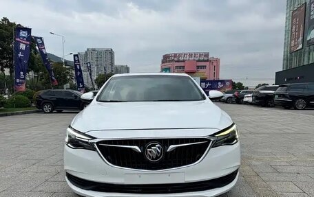 Buick Excelle III, 2021 год, 1 080 000 рублей, 2 фотография