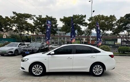 Buick Excelle III, 2021 год, 1 080 000 рублей, 6 фотография