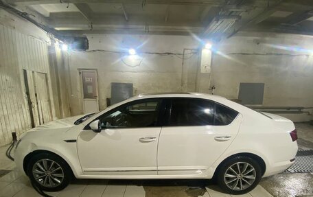 Skoda Octavia, 2020 год, 2 000 000 рублей, 2 фотография