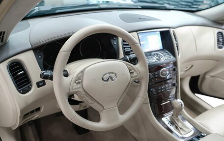 Infiniti QX50 I рестайлинг, 2013 год, 1 850 000 рублей, 9 фотография