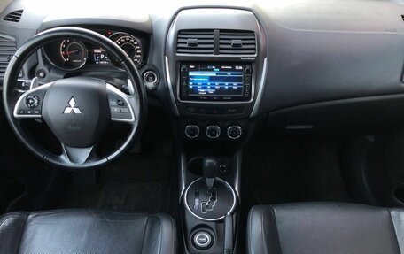 Mitsubishi ASX I рестайлинг, 2013 год, 1 300 000 рублей, 16 фотография