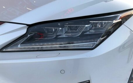 Lexus RX IV рестайлинг, 2017 год, 4 289 000 рублей, 12 фотография